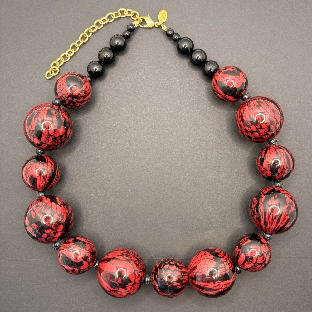 Vintage Joan Rivers Chunky Acrylic Lucite Necklace Red Black Beads Gold Tone 20"